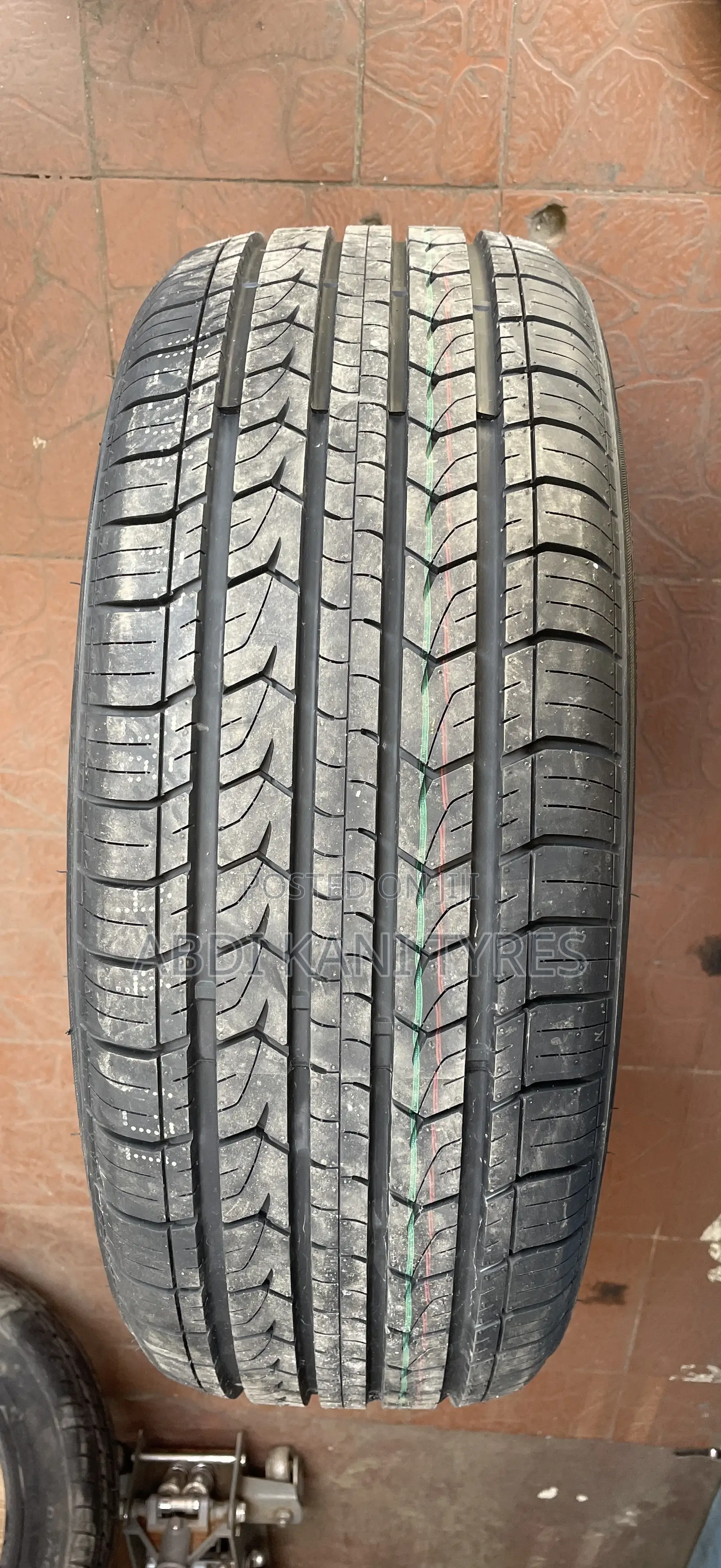225/55r18 Centara Tires