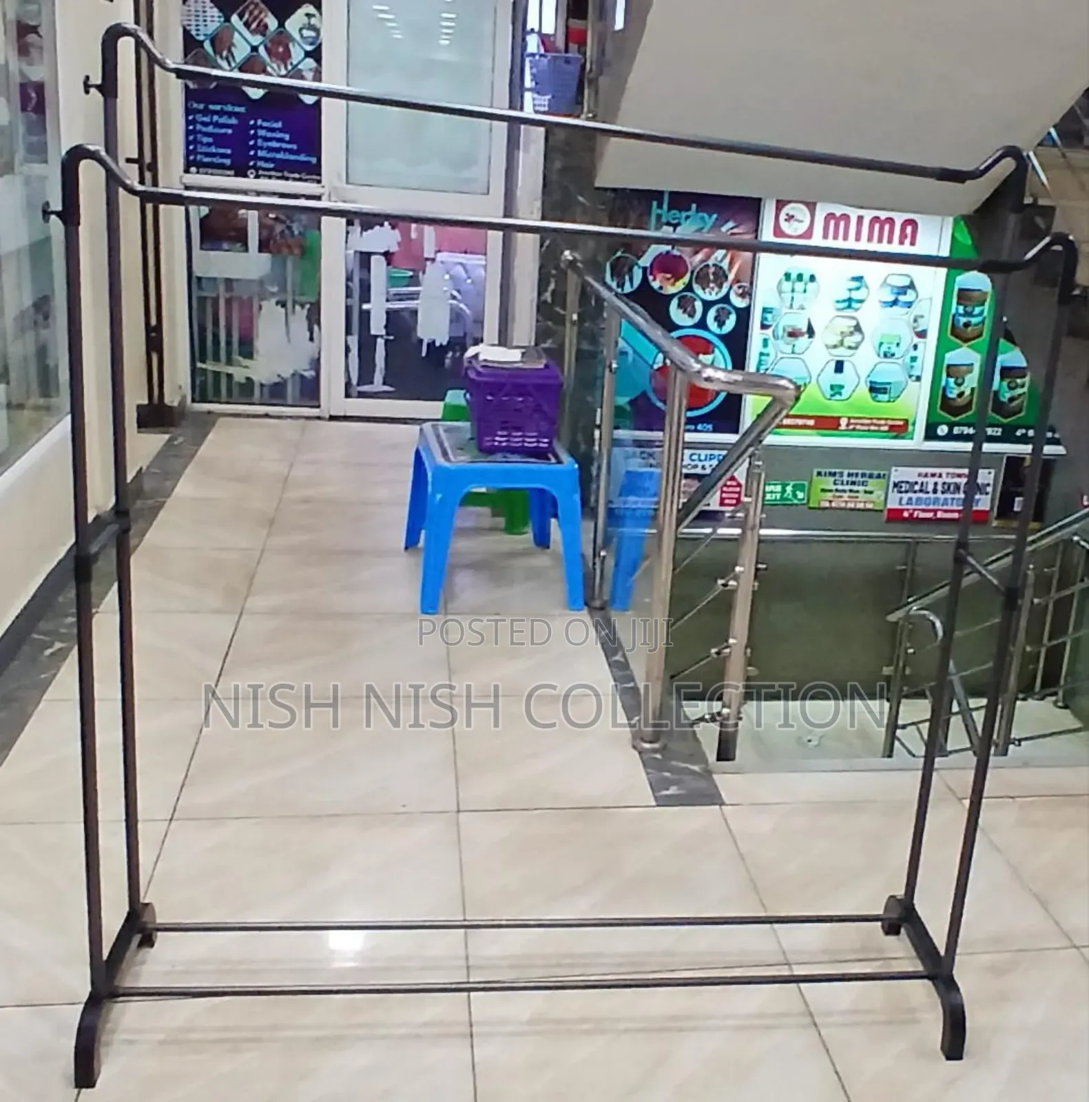 Garment Rack Floor Standing Clothes Rack/ Hanger