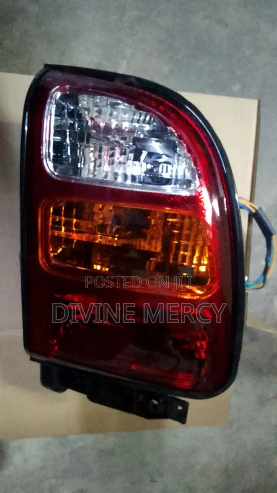 Toyota Rav4 Original Tail Lights