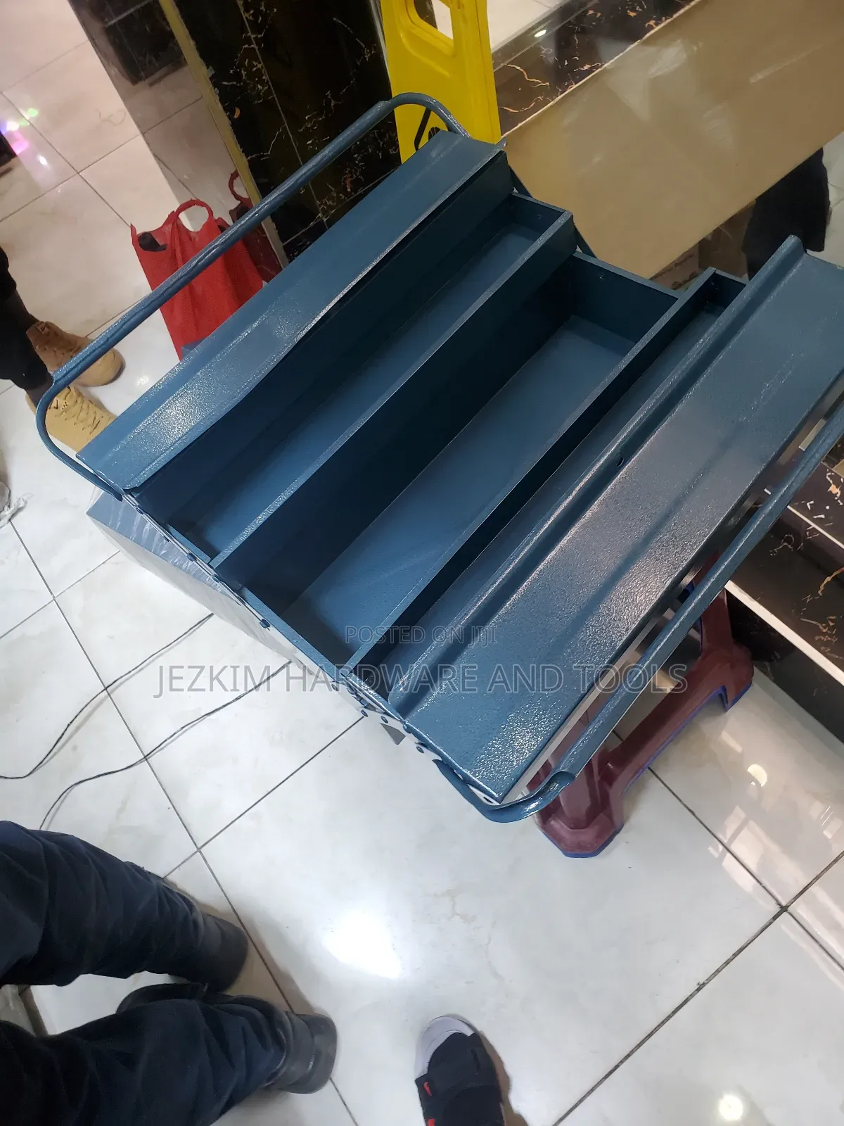 Tool Box With 5 Trays