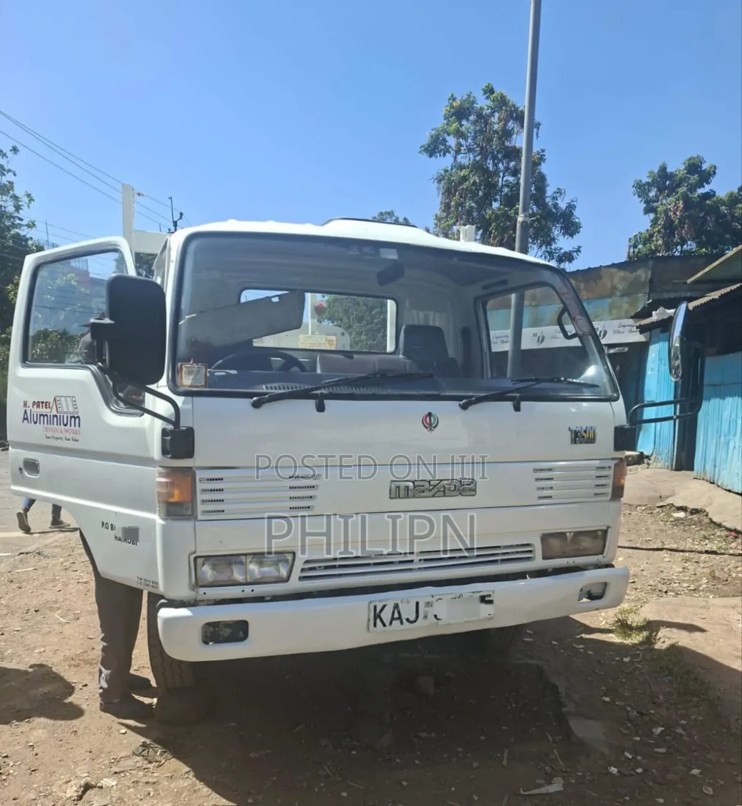 Mazda T3500 Like Canter