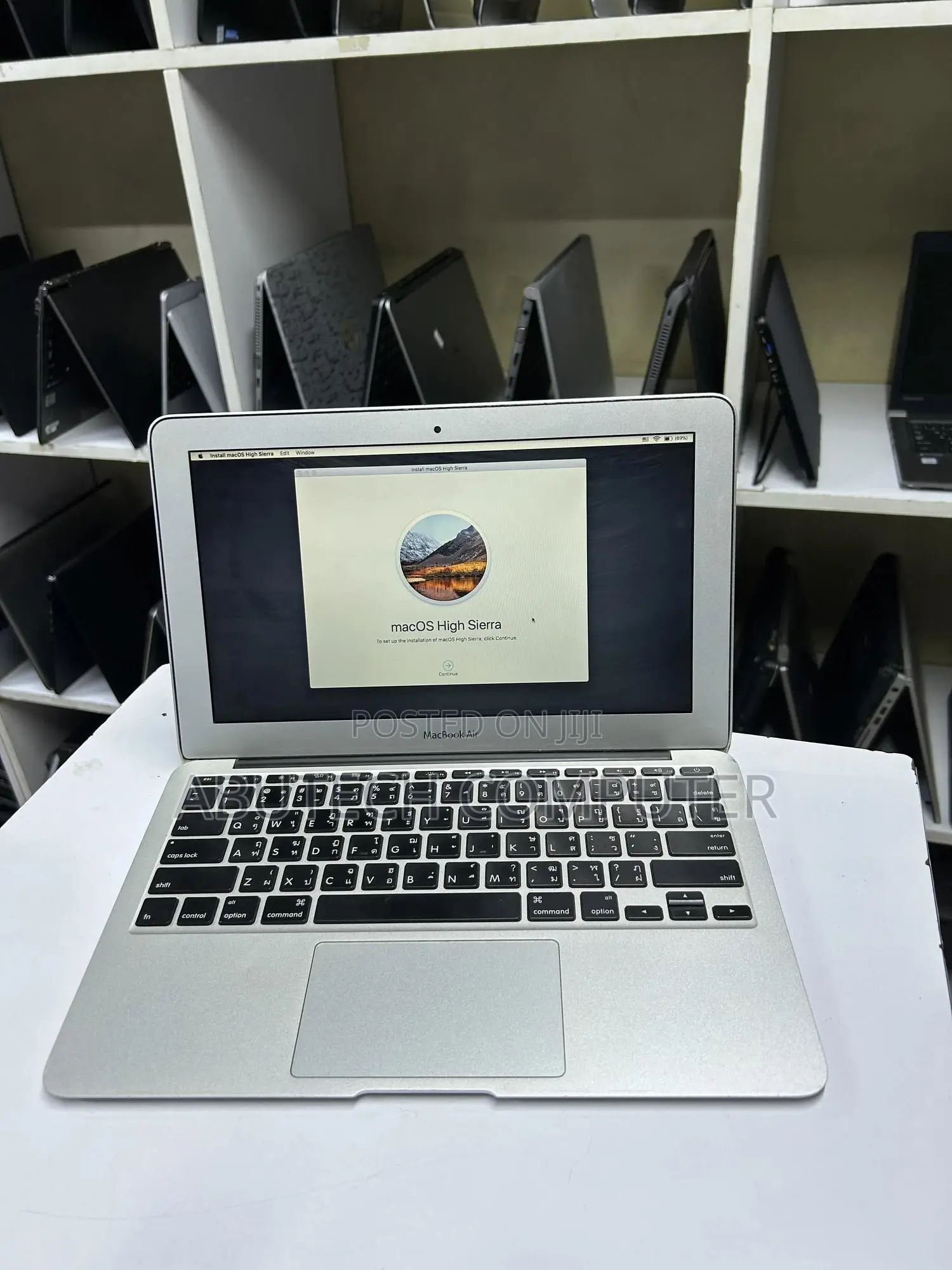 Laptop Apple MacBook Air 4GB Intel Core I5 SSD 128GB