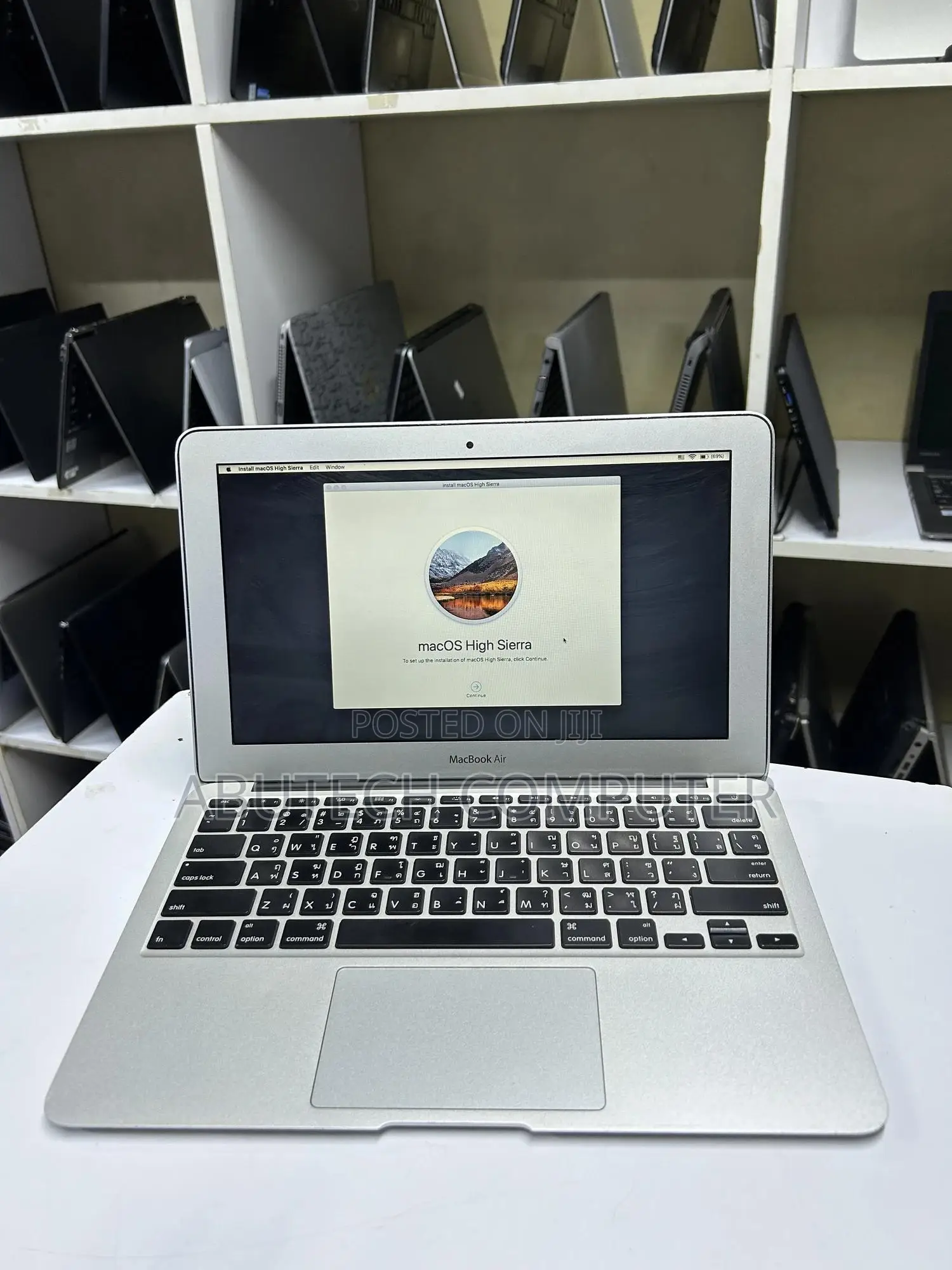 Laptop Apple MacBook Air 4GB Intel Core I5 SSD 128GB