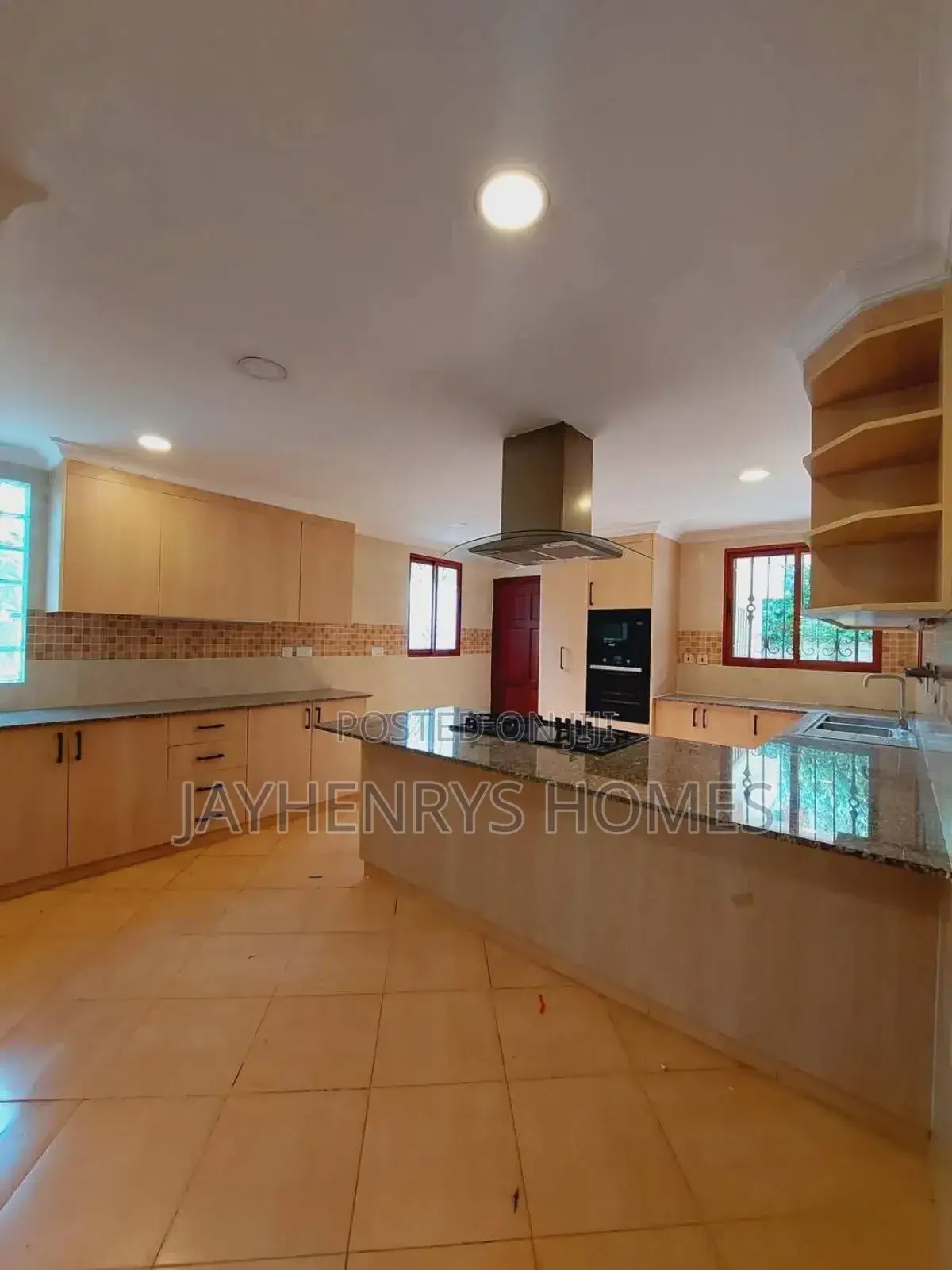 5bdrm House in Westlands for sale