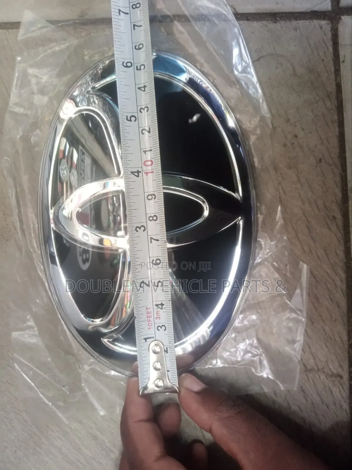 Toyota Glass Logo/Emblem For Grill Rav4/Rav 4 2019/Universal Size 16
