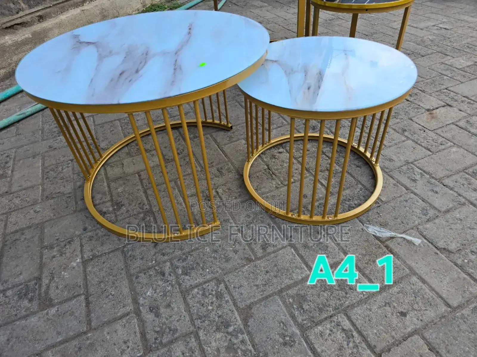 Coffee Table (Top Glass)