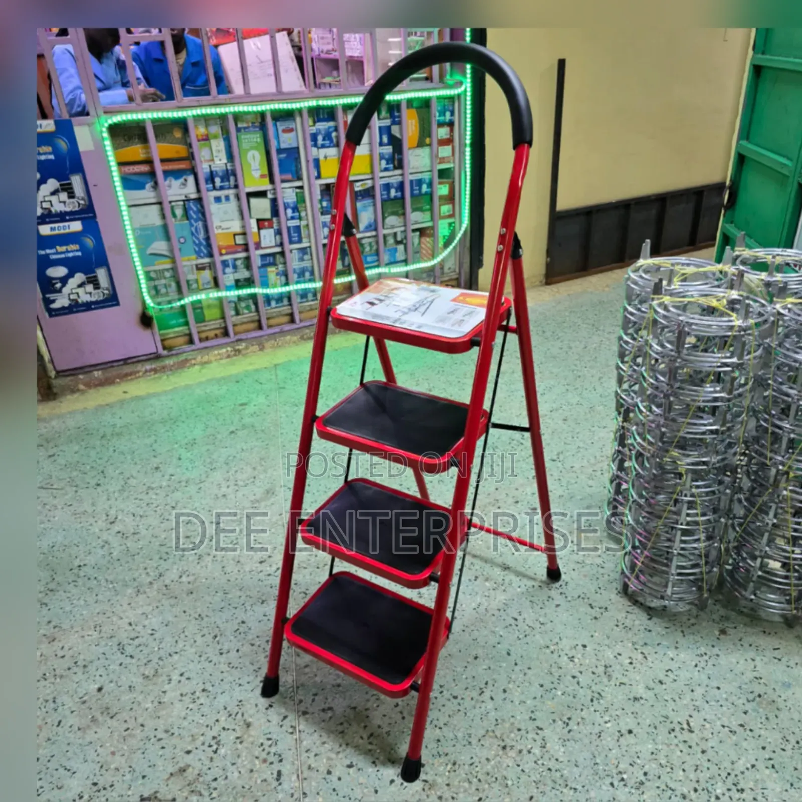 Heavy Duty 4 Step Ladders