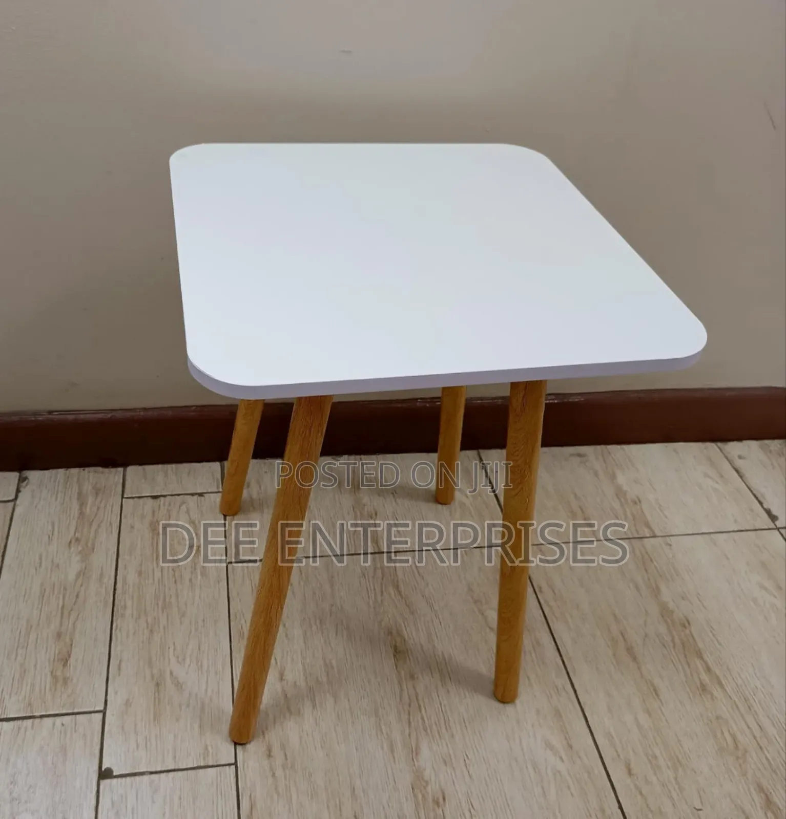 White Square Shaped Side Stool/Table