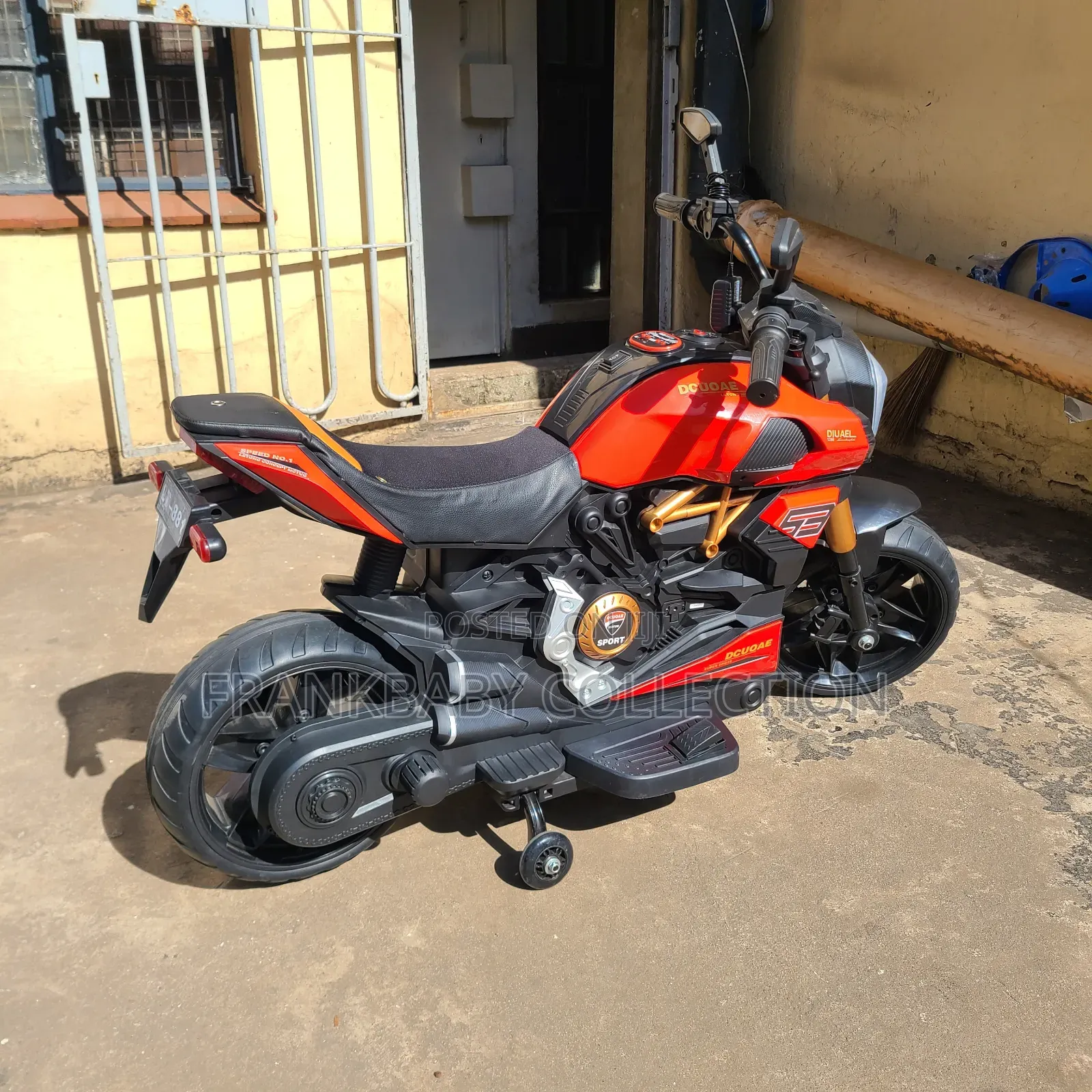 Kids Mini Ride-on Racing Motorcycle. Bike.