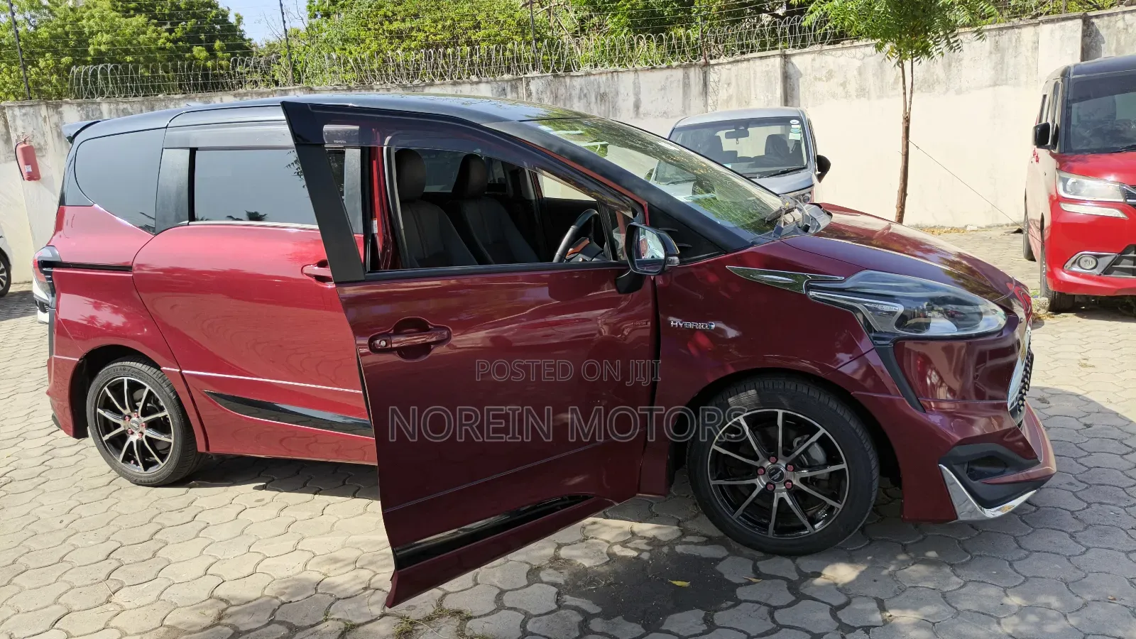 Toyota Sienta 1.5 AWD (6-seater) 2019 Maroon