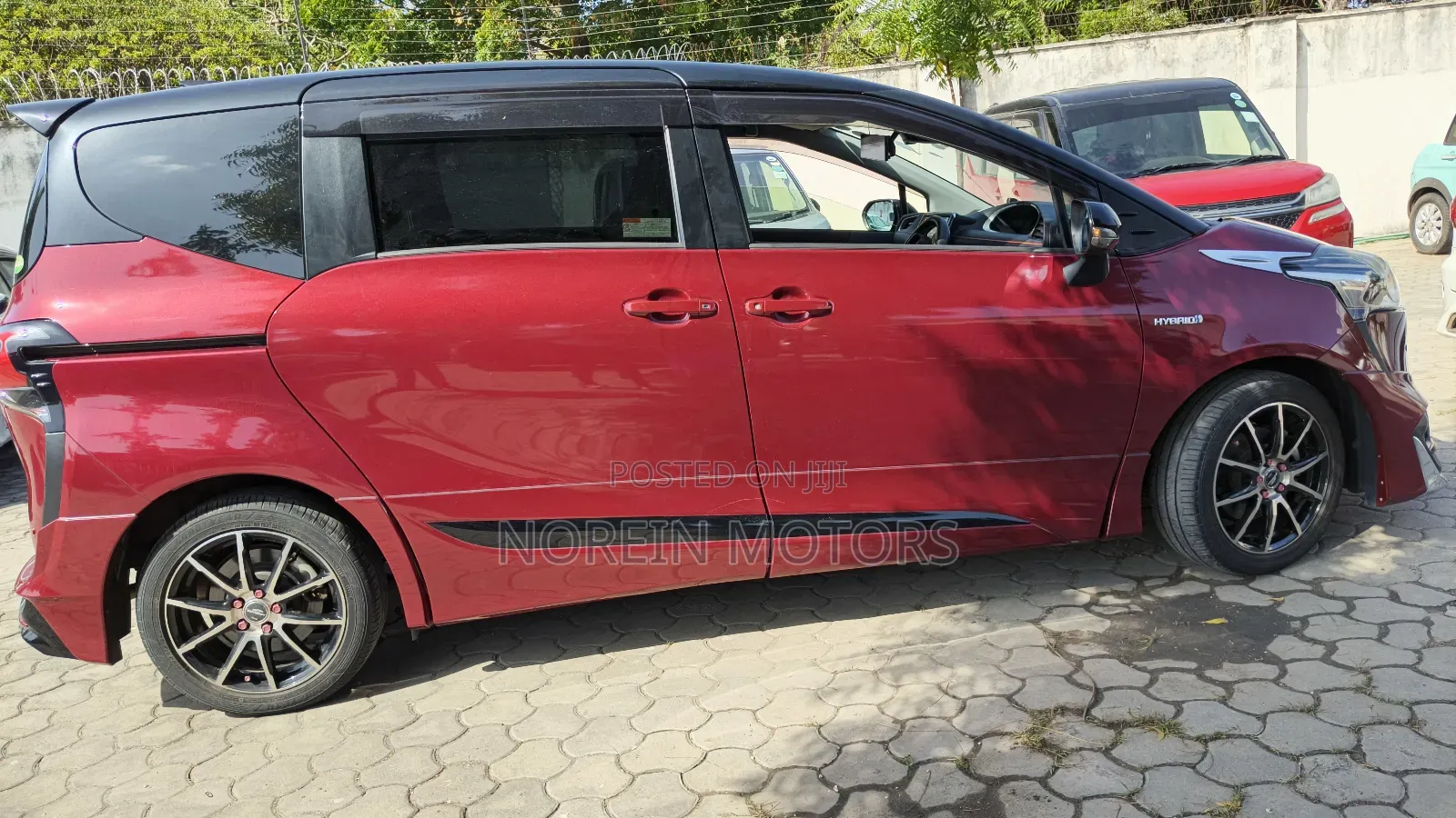 Toyota Sienta 1.5 AWD (6-seater) 2019 Maroon