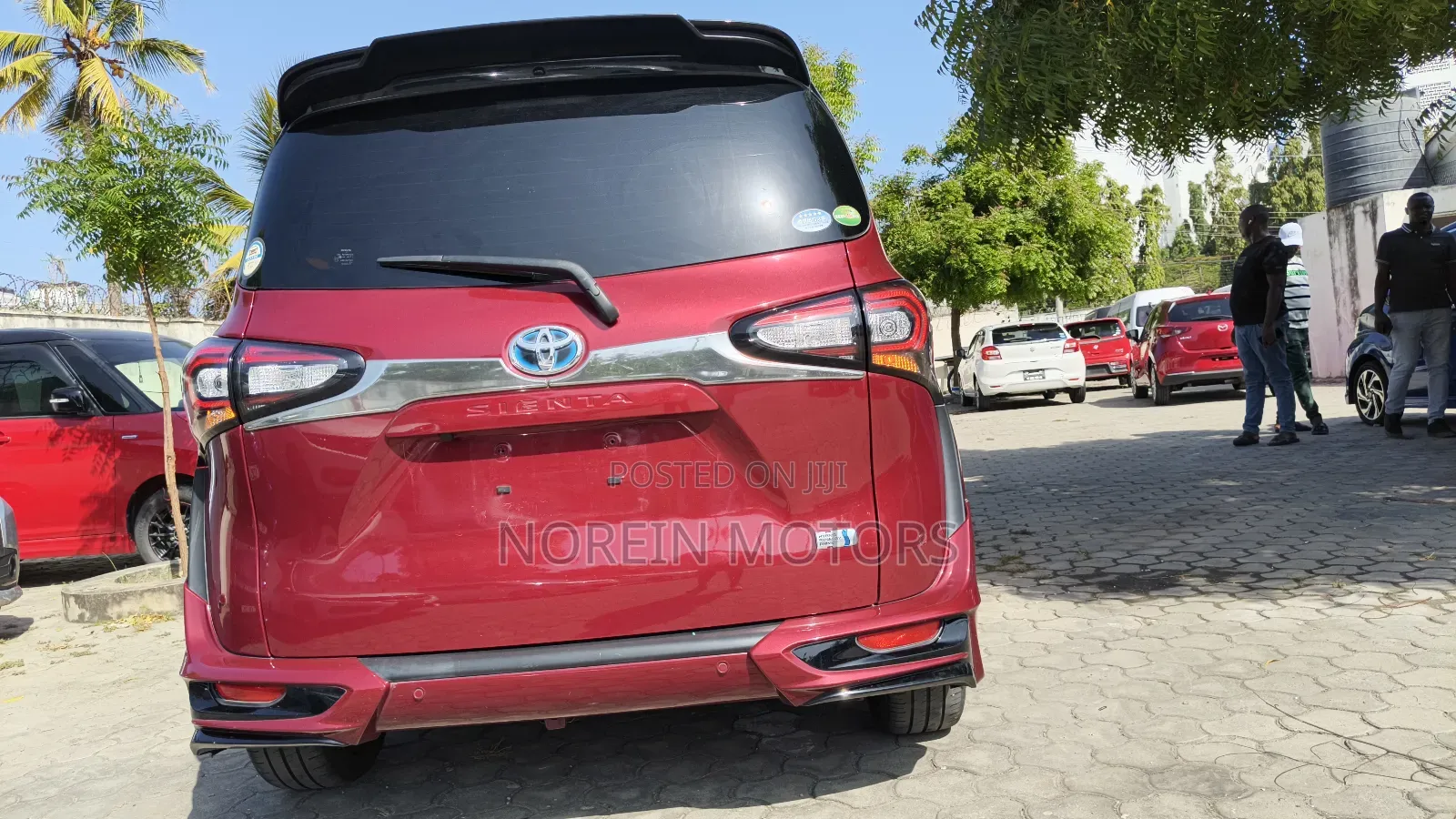 Toyota Sienta 1.5 AWD (6-seater) 2019 Maroon