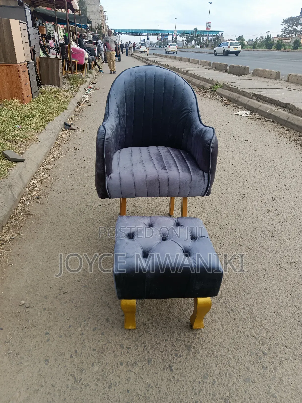 Affordable Modern Pedicure Chair and Pouf, Grey