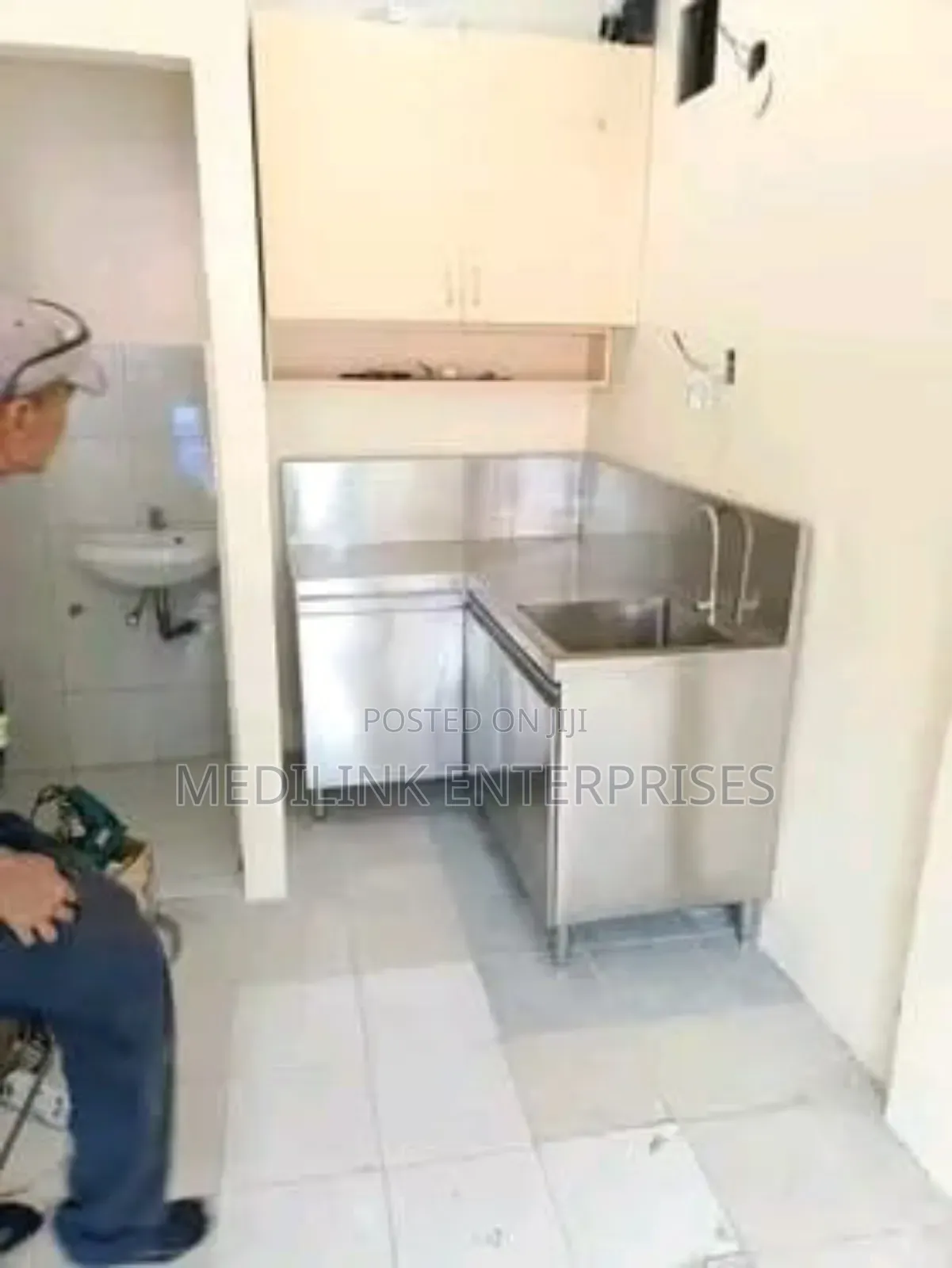 Modern Stainless Kitchen Cabinets
