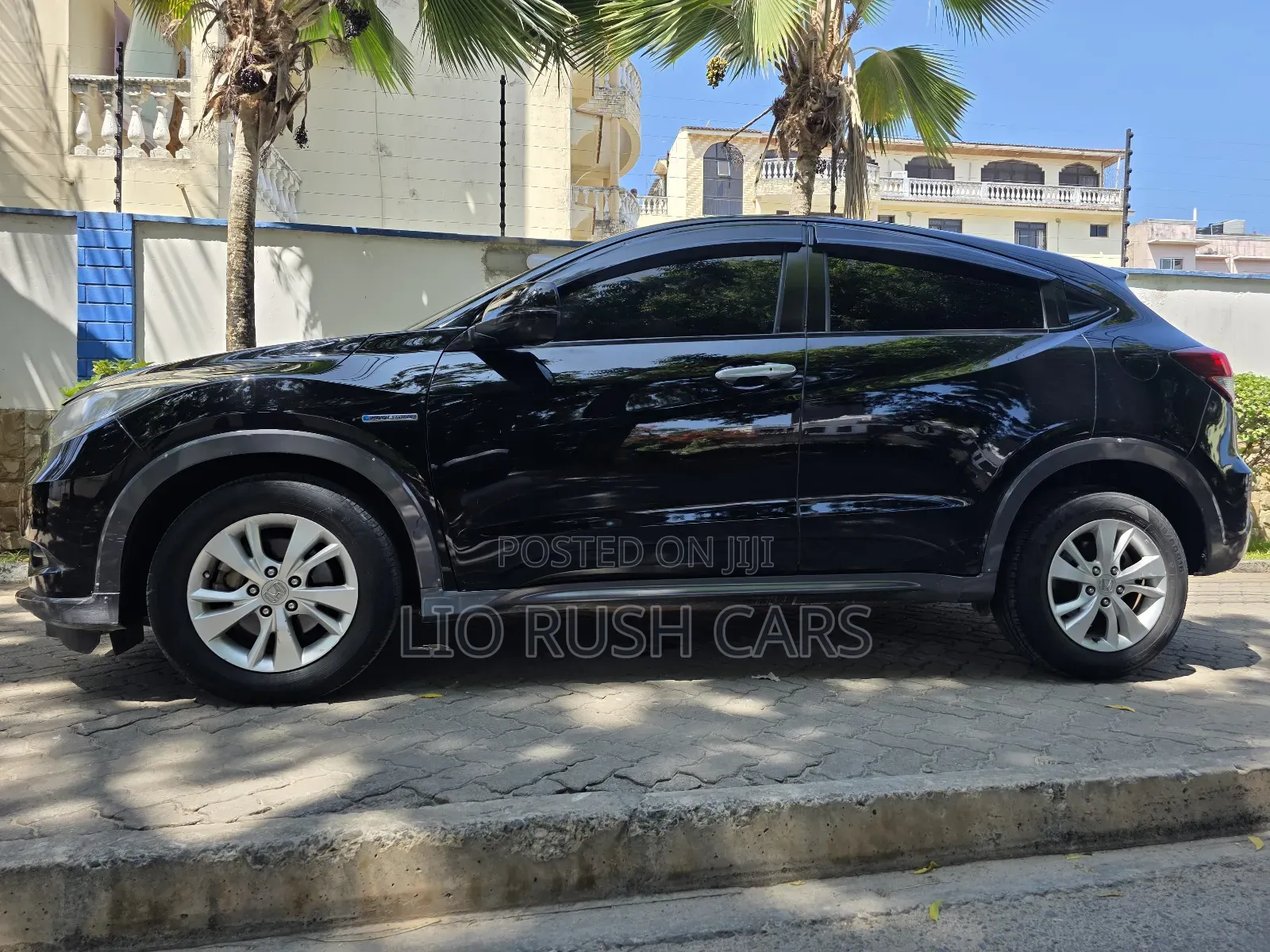 Honda Vezel 2016 Black