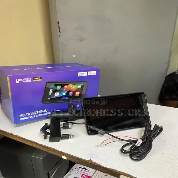 High-Performance Car Audio Display