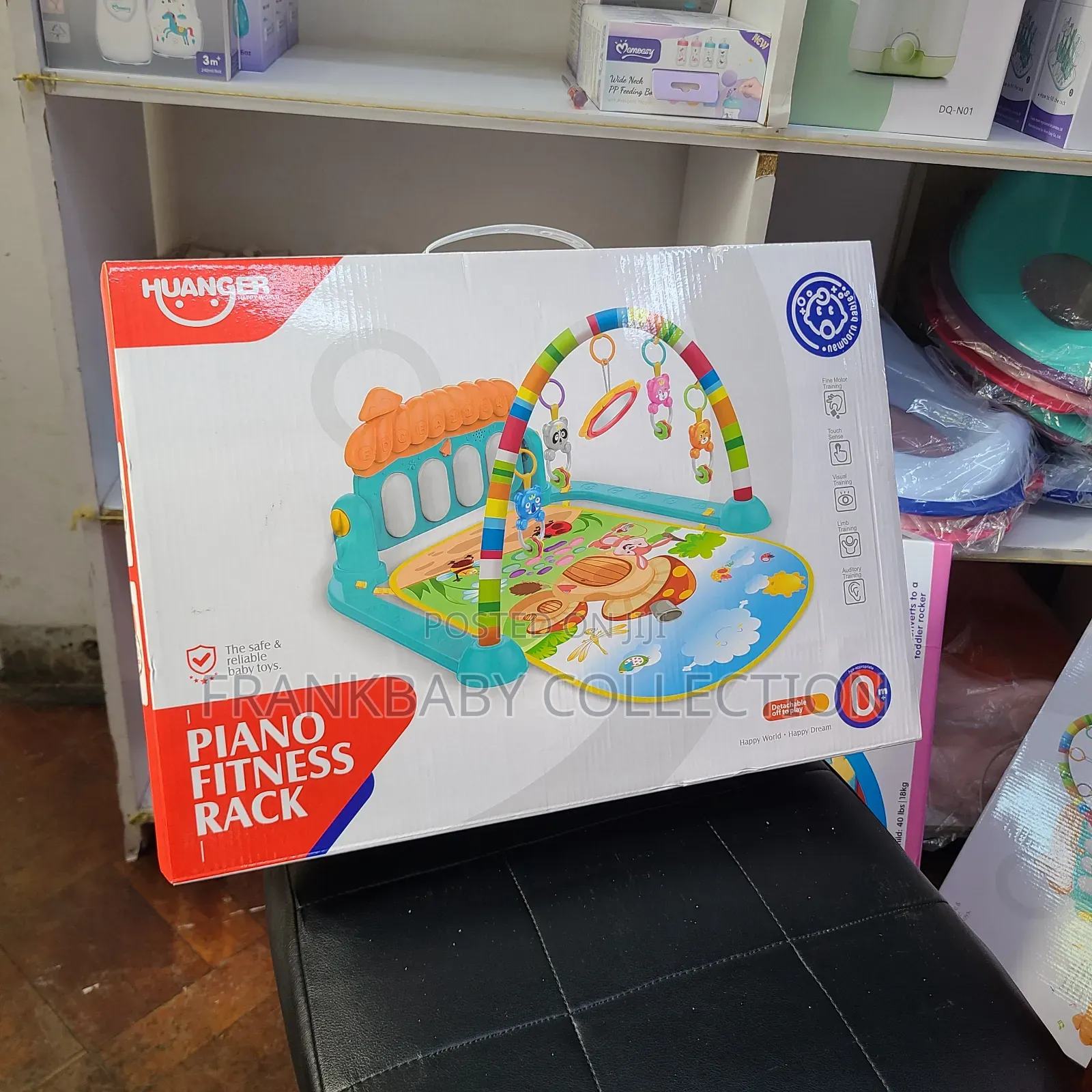 Baby Piano Playing Matt/Fitness Rack