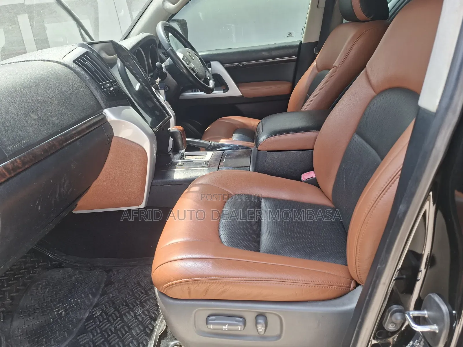 Toyota Land Cruiser 2012 Black