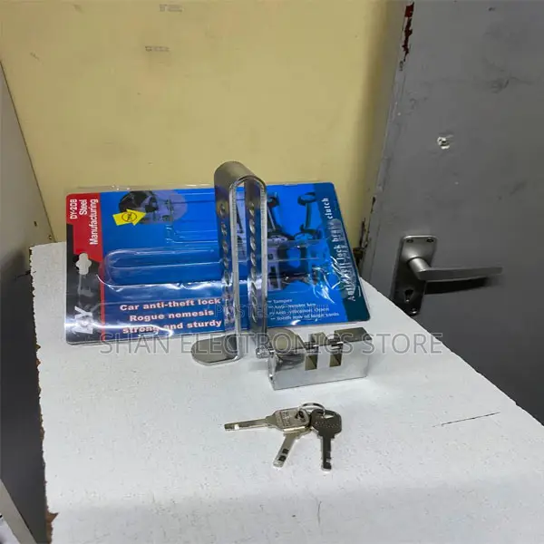 Universal Car Stainless Steel Pedal Lock 8 Holes 3 Keys Safety Tool