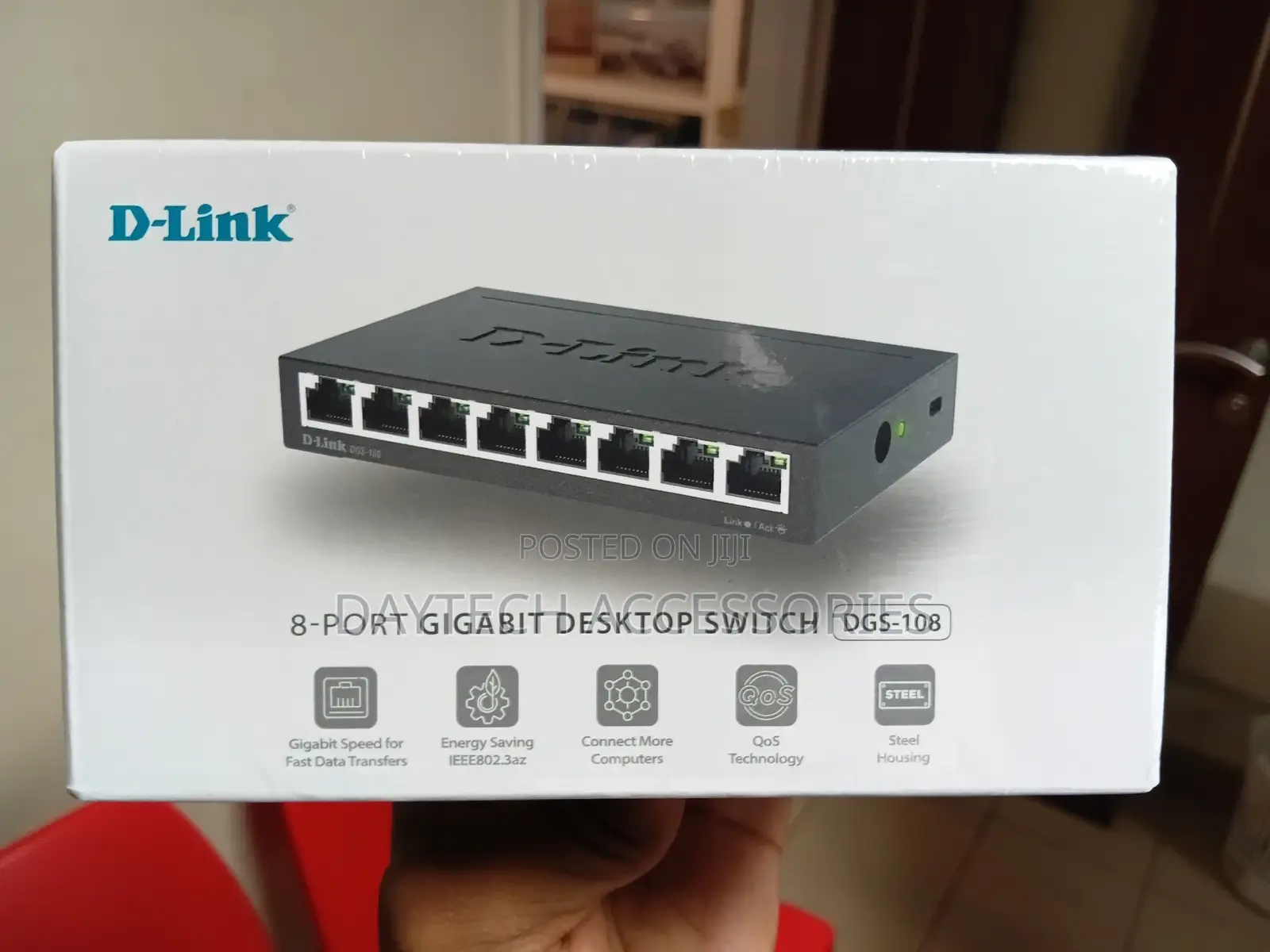 D Link DGS-108 8-Port Gigabit Unmanaged Desktop Switch - Black