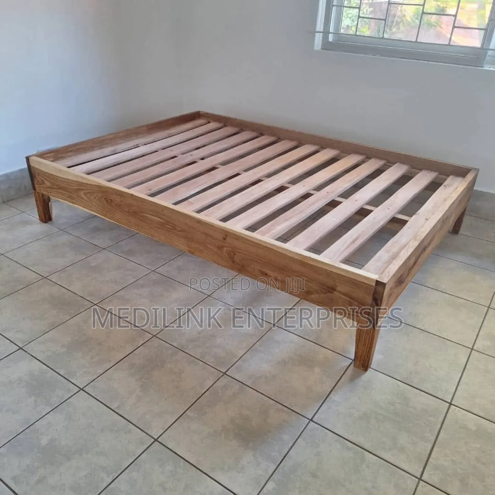 Ornate Simple Boxbed Mahogany 5*6