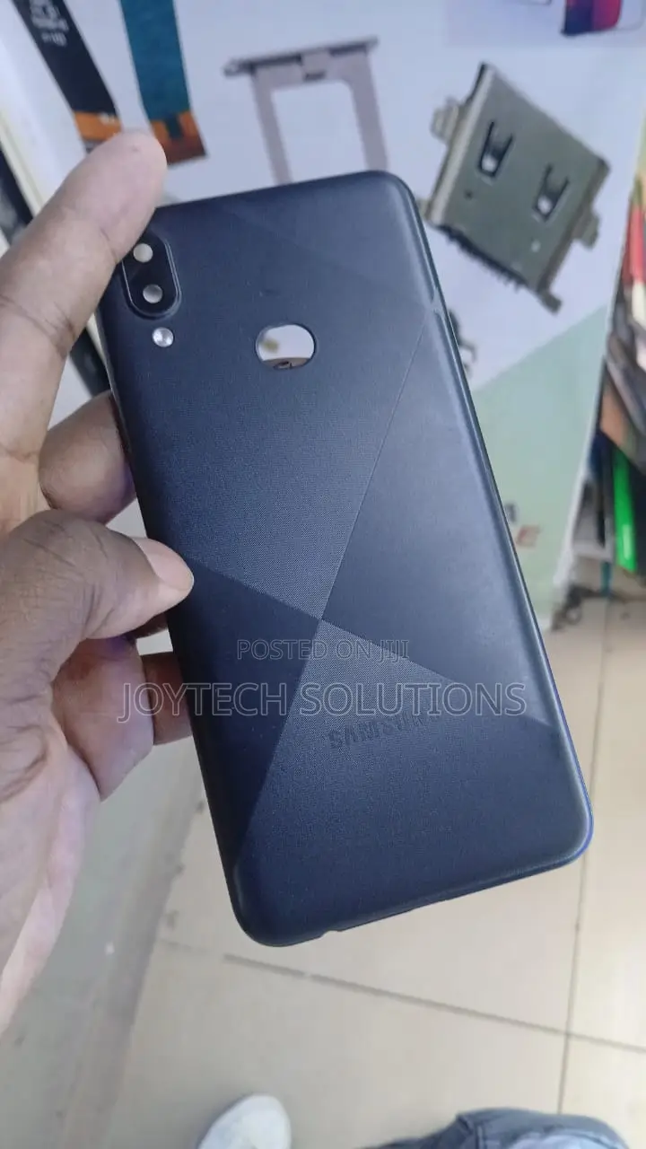 Samsung Backlids and Finger Prints