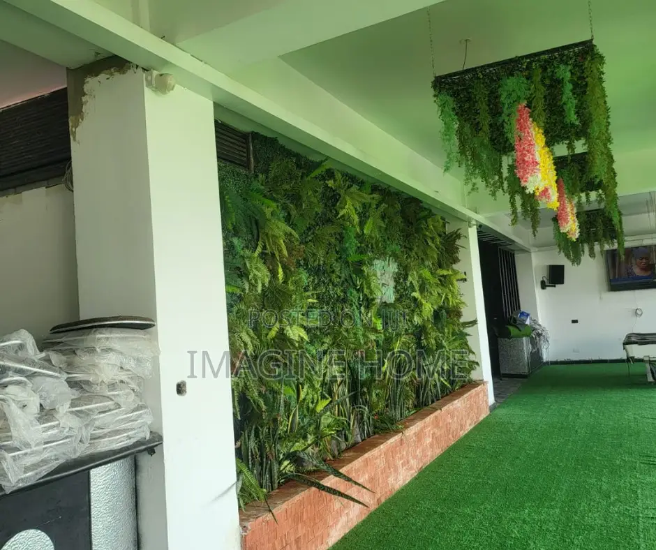 Garden and Lawn Grass Carpet