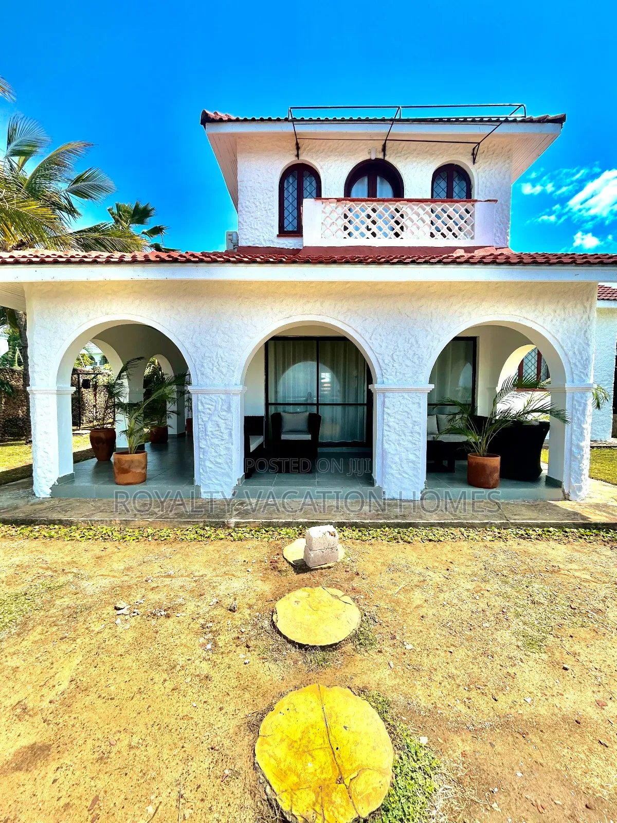 5 Bedroom Beachfront Villa in Nyali