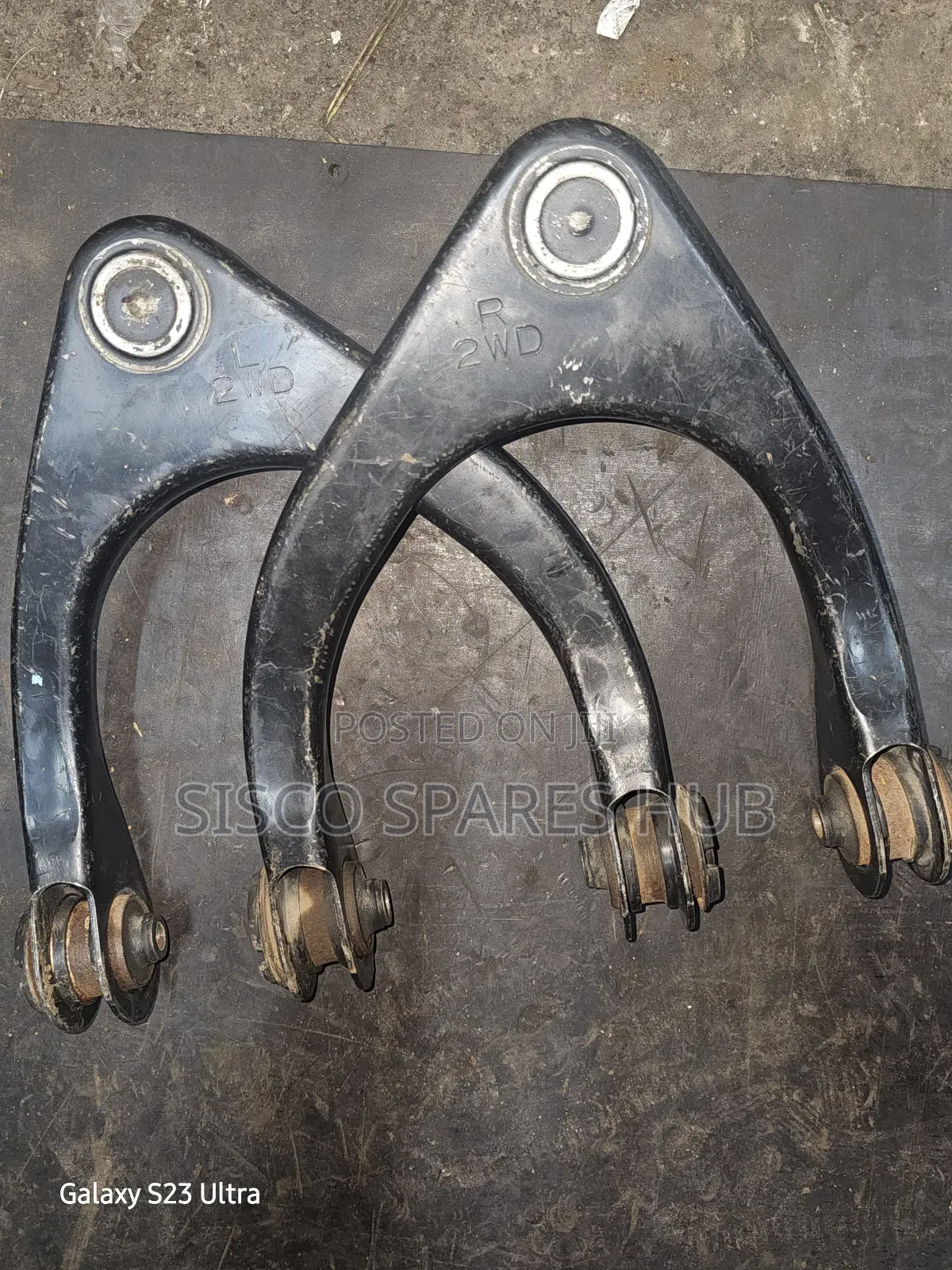 Upper Arms Toyota Crown 2wd