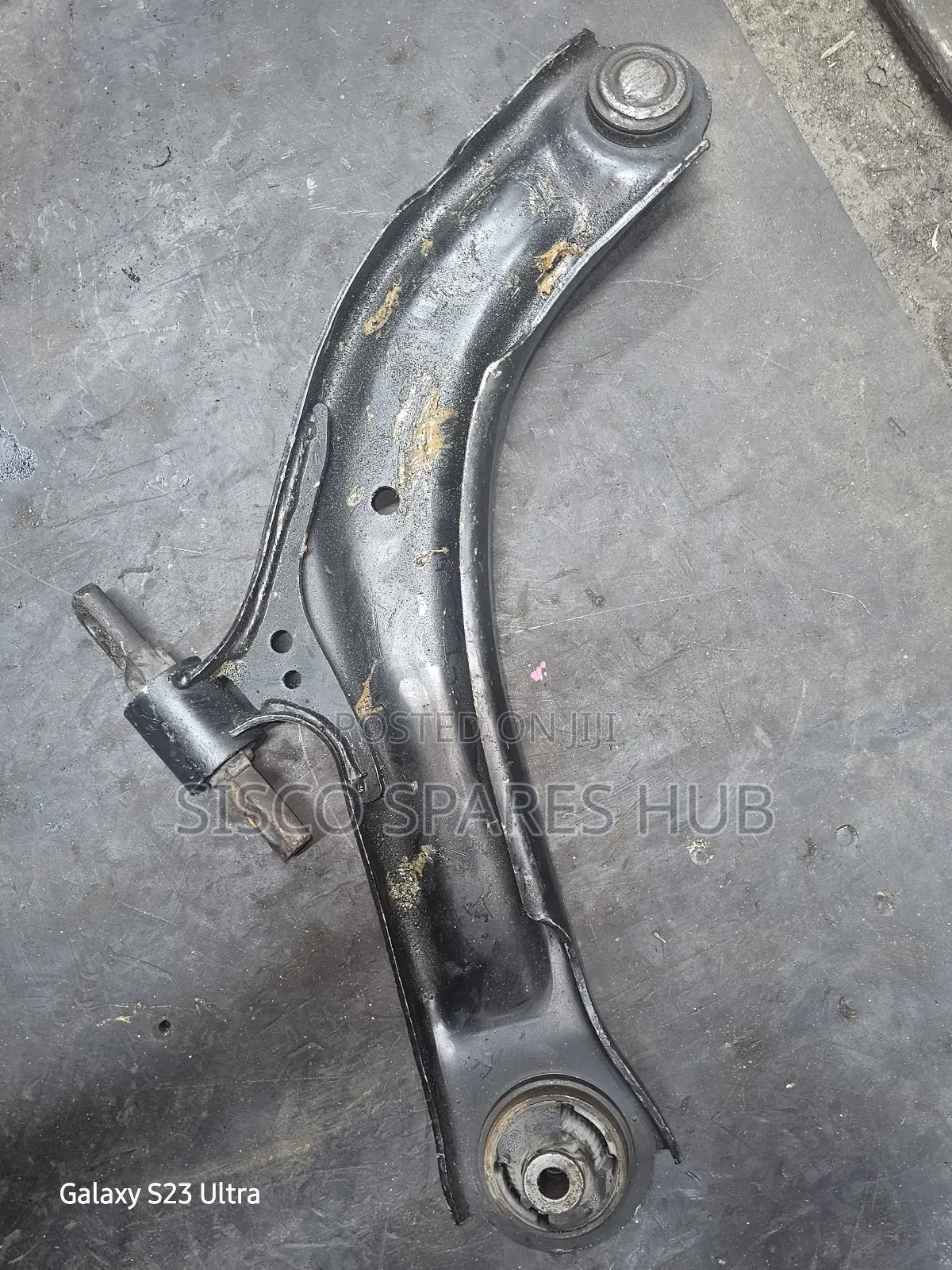 Arm Nissan Serena