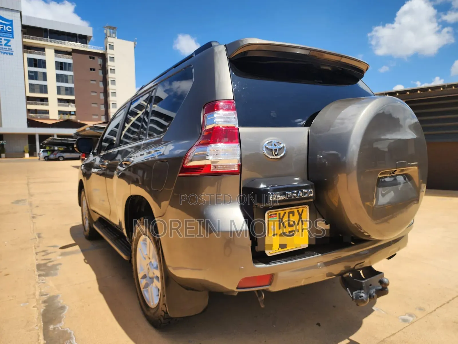 Toyota Land Cruiser Prado 2013 Brown