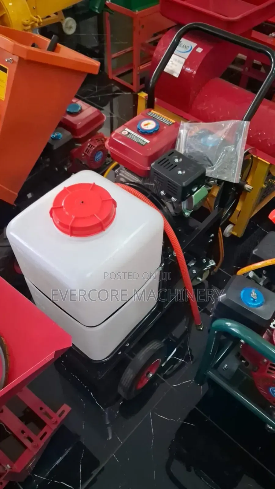 Heavy Duty 60l Agricultural Trolley Sprayer With 8hp Engine