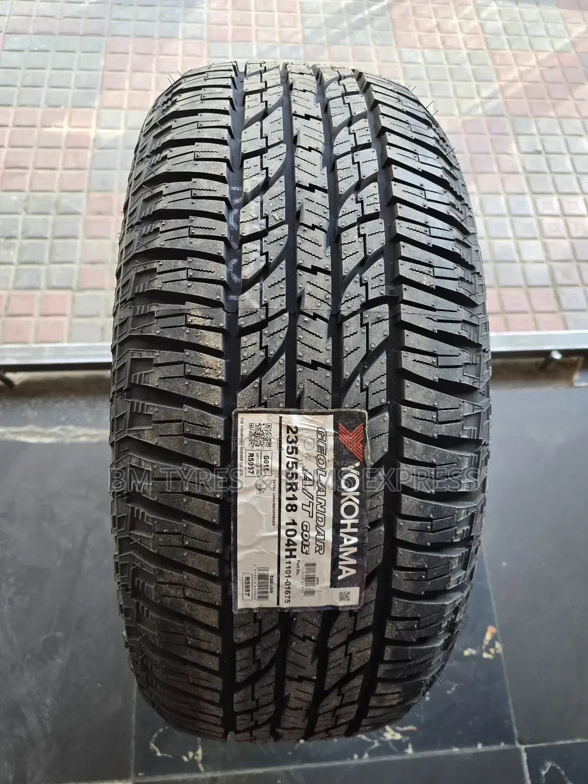 235 /55 R18 Yokohama Tyres (G015) Thailand.