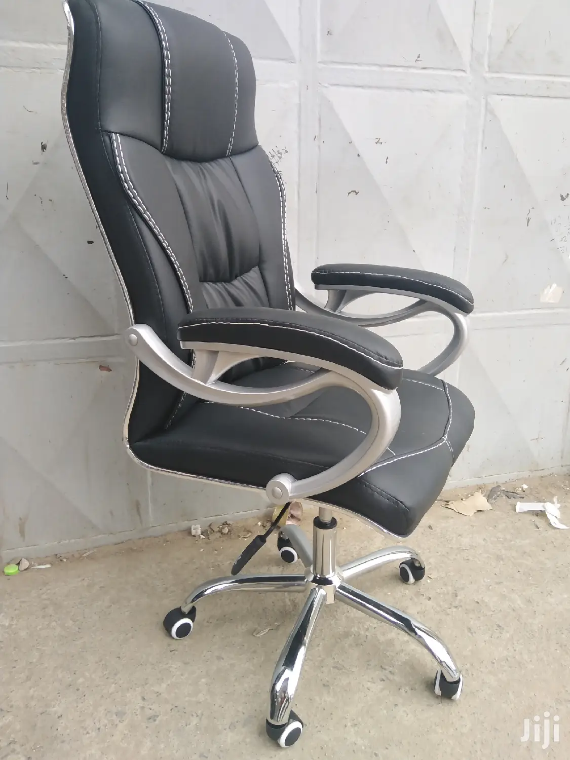Executive Office Chair