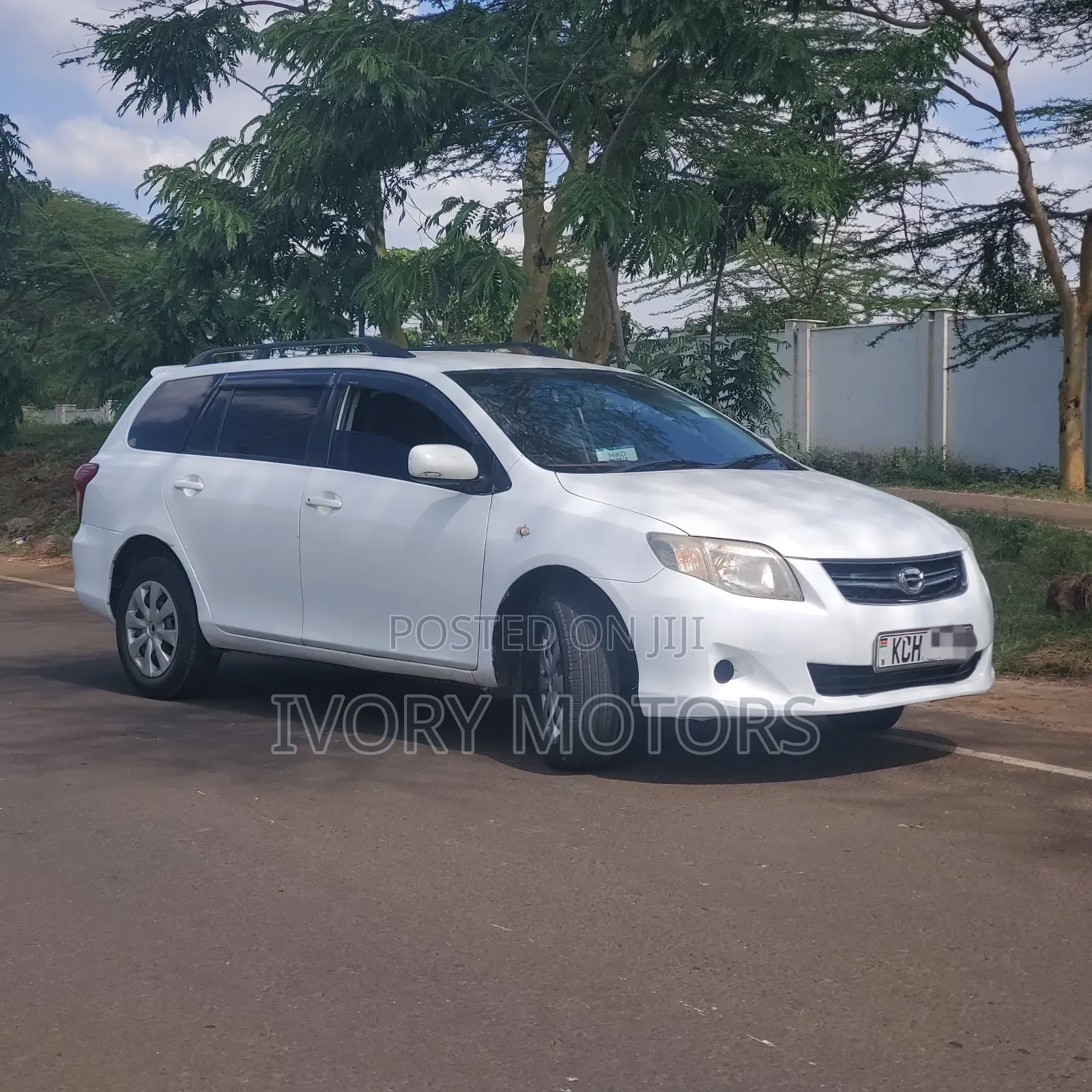 Toyota Corolla Fielder 2009 White