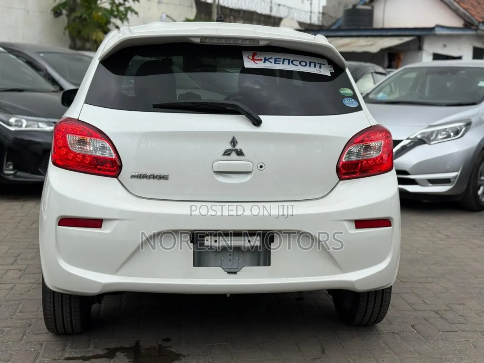 Mitsubishi Mirage 2018 White
