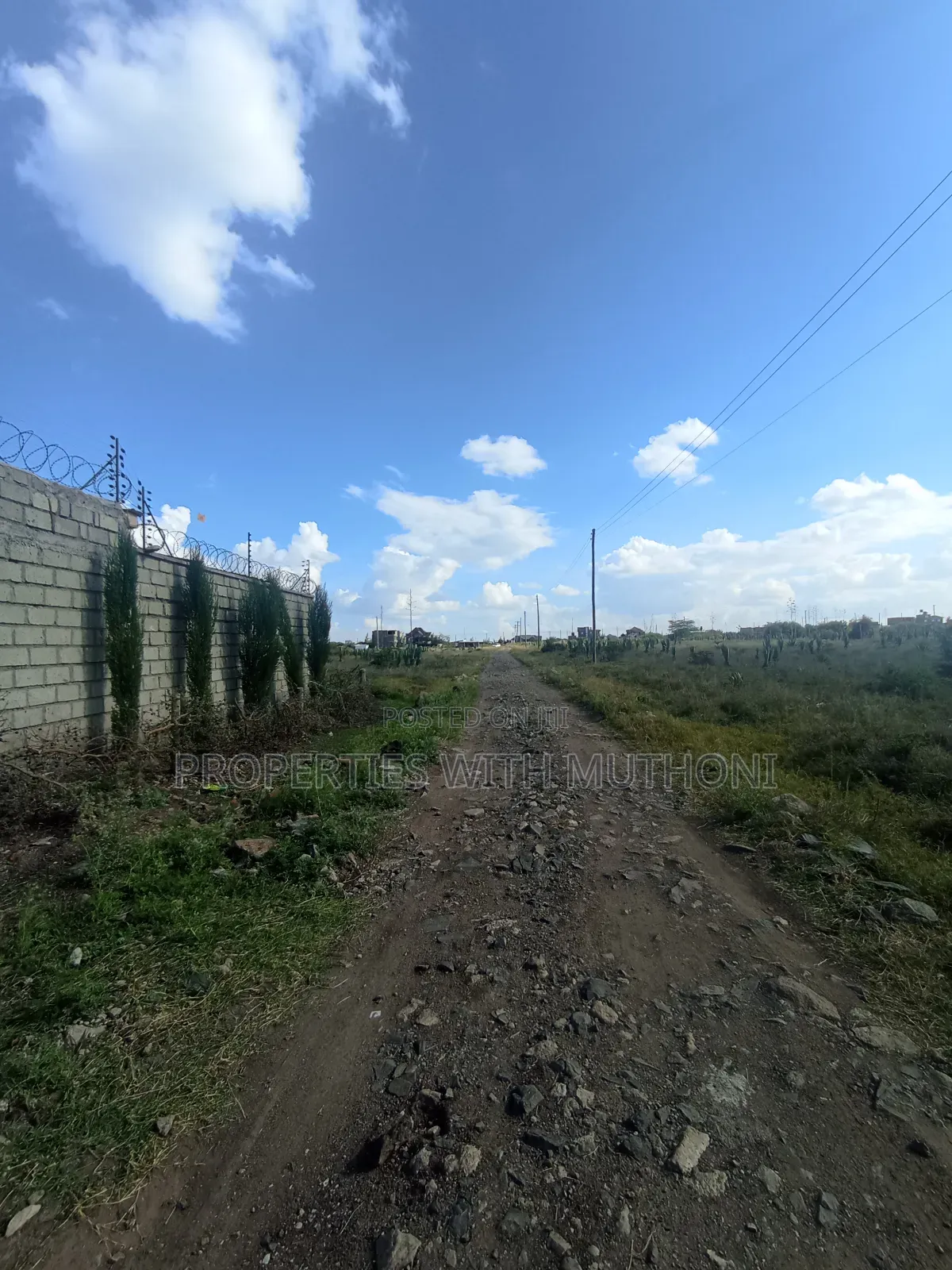 1/8 Plot for Sale at Katani.