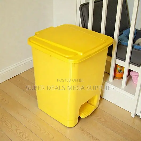 Durable 30l Step Pedal Dust Bin With Hard Plastic for Medical Use