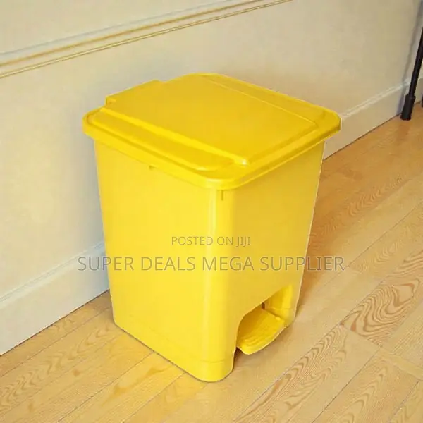 Reliable 30l Hard Plastic Pedal Bin Hands Free Operation for Clinics