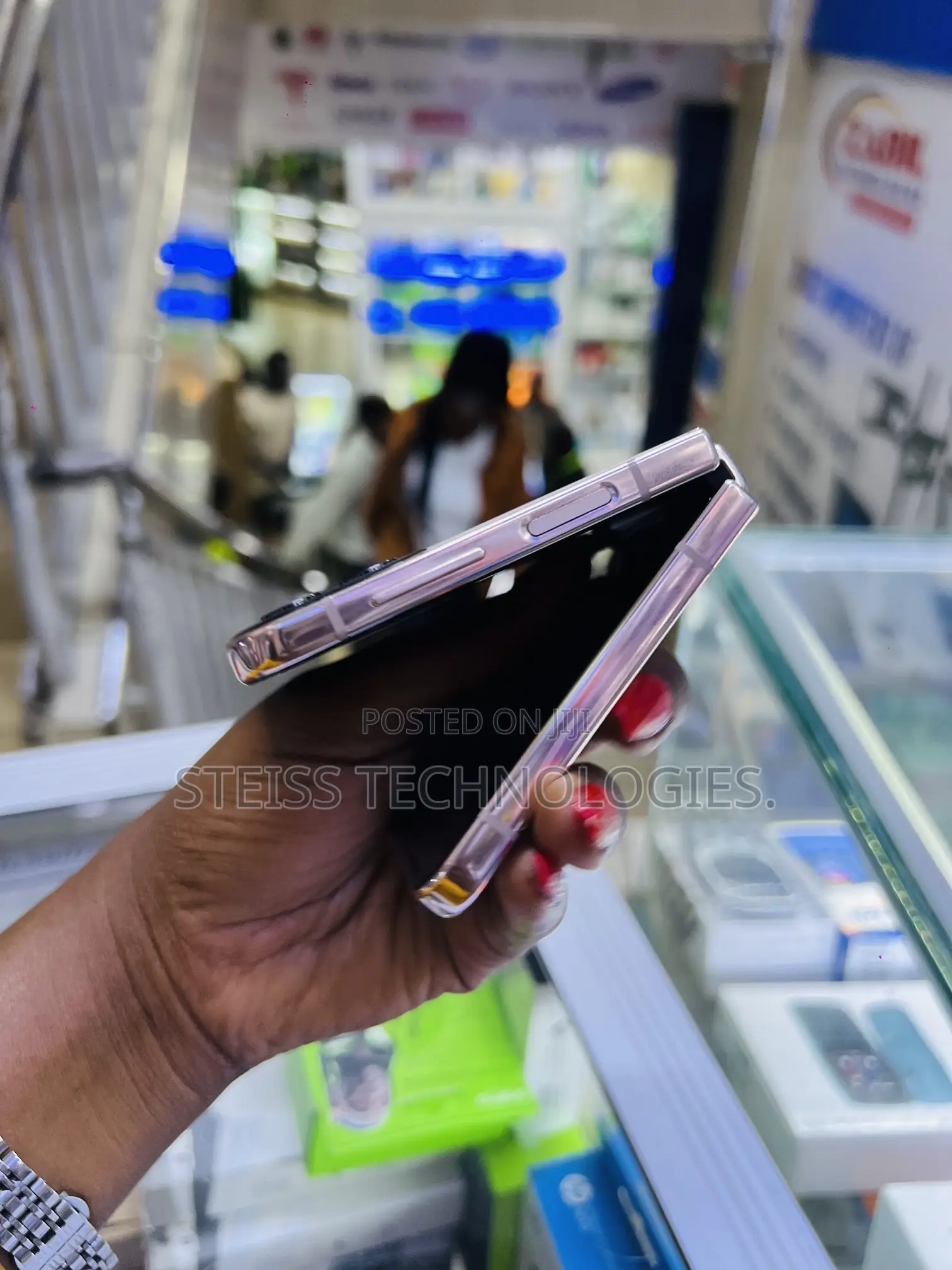 New Samsung Galaxy Z Flip4 256 GB White