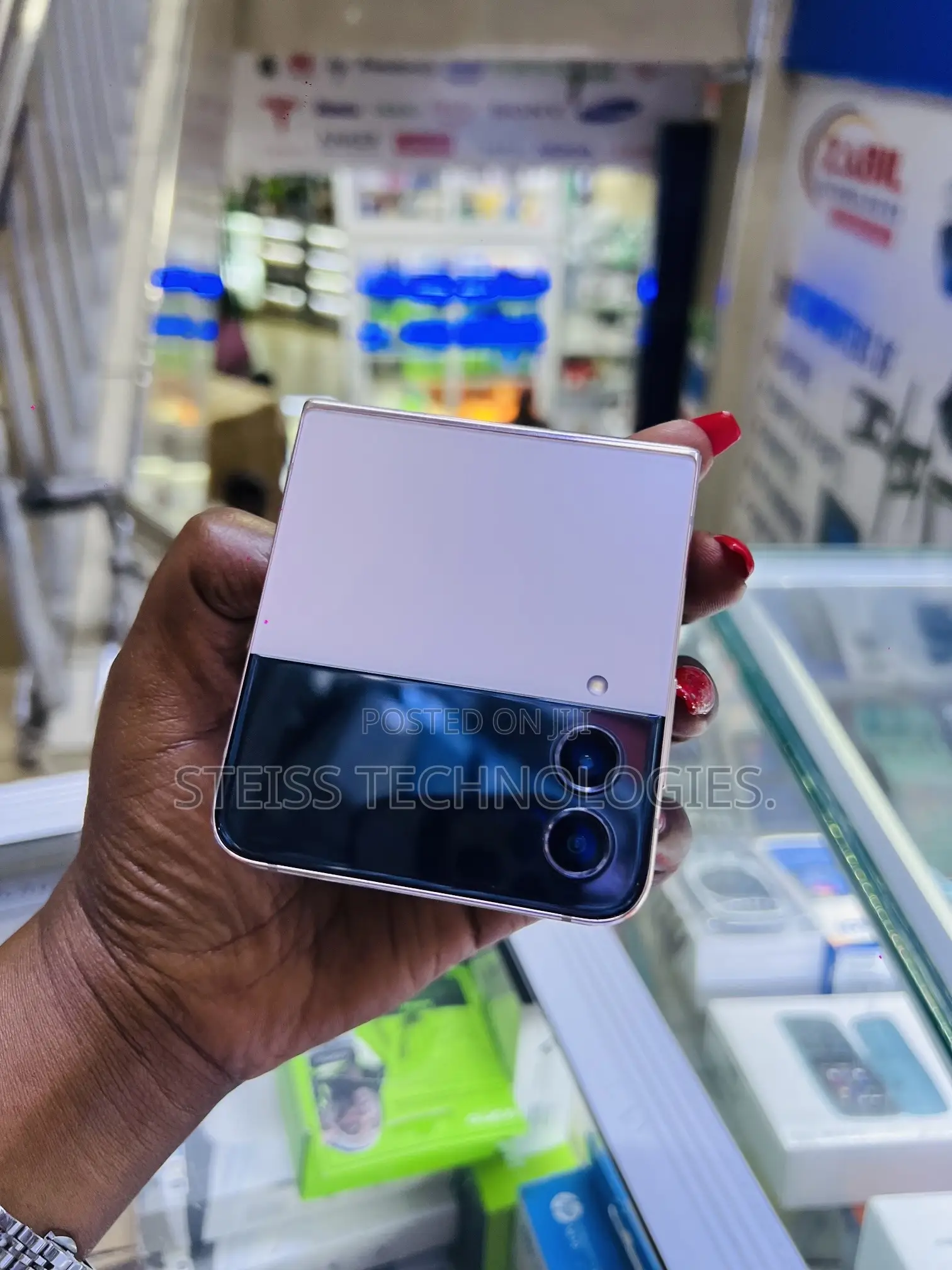 New Samsung Galaxy Z Flip4 256 GB White