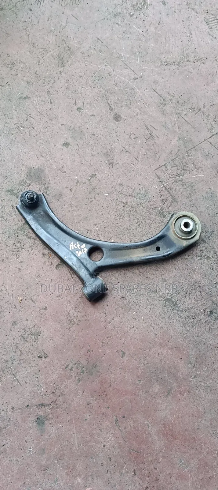 Suzuki Alto New Model Control Arms.