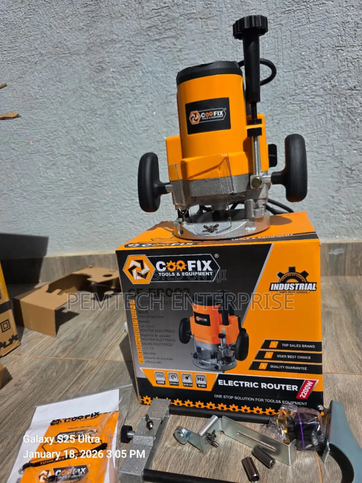 Coofix Cf-Er002 2200w Electric Router.