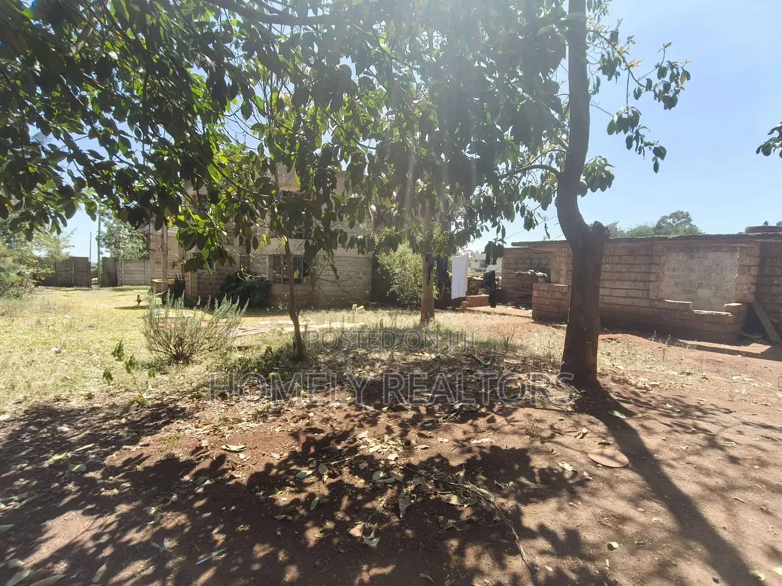 Quarter Acre Plot in Kerarapon Drive With Incomplete 4-BDRM Maisonette