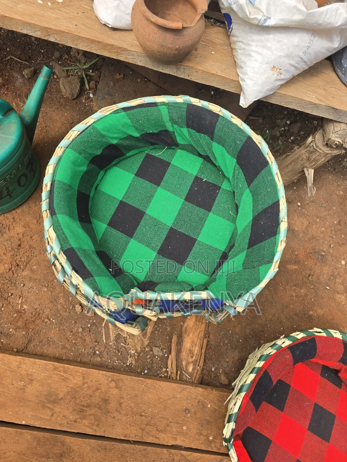Petbeds Thatched With Bamboo and Masai Shukas