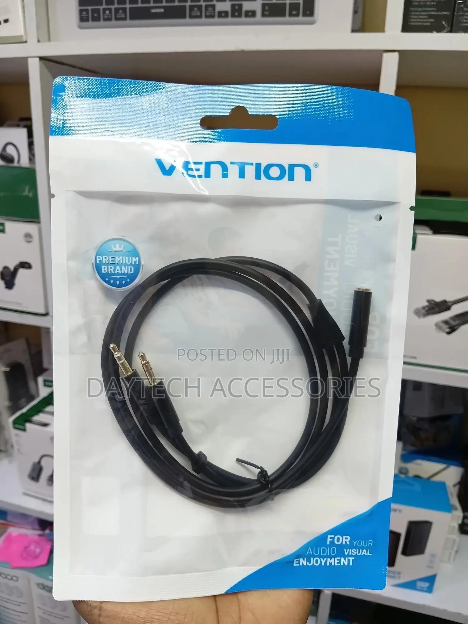 Vention 2*3.5mm Male to 4 Pole 3.5mm Female Audio Cable