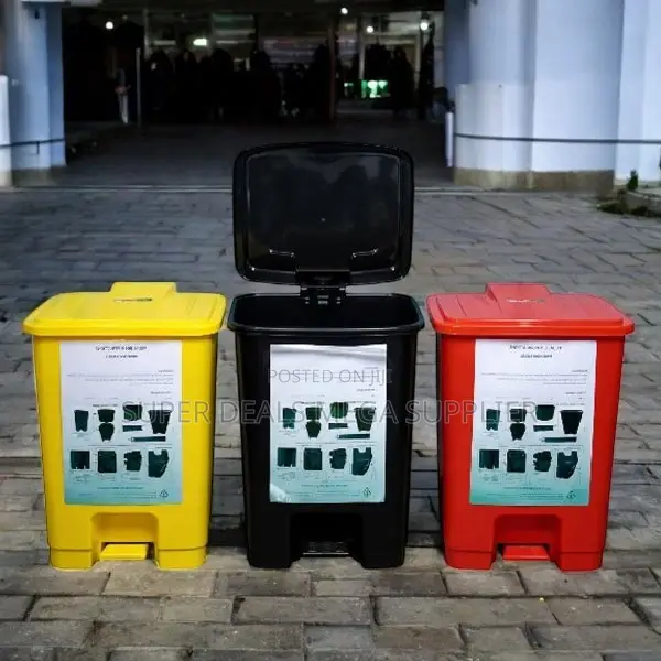Long Lasting Hard Plastic 30l Pedal Bin With Ergonomic Pedal Placement