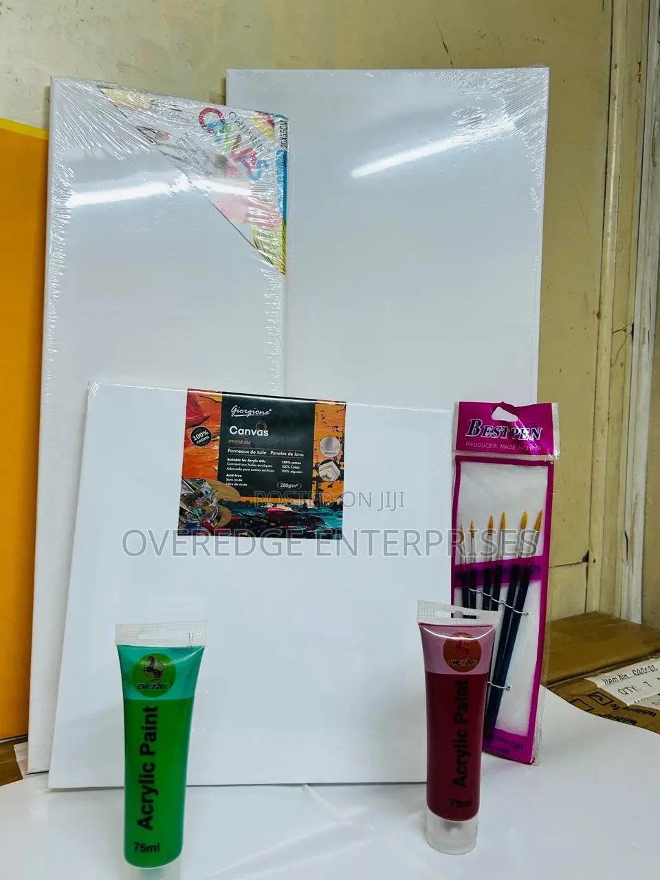 Canvas//Drawing Board##Paints**Painting Board