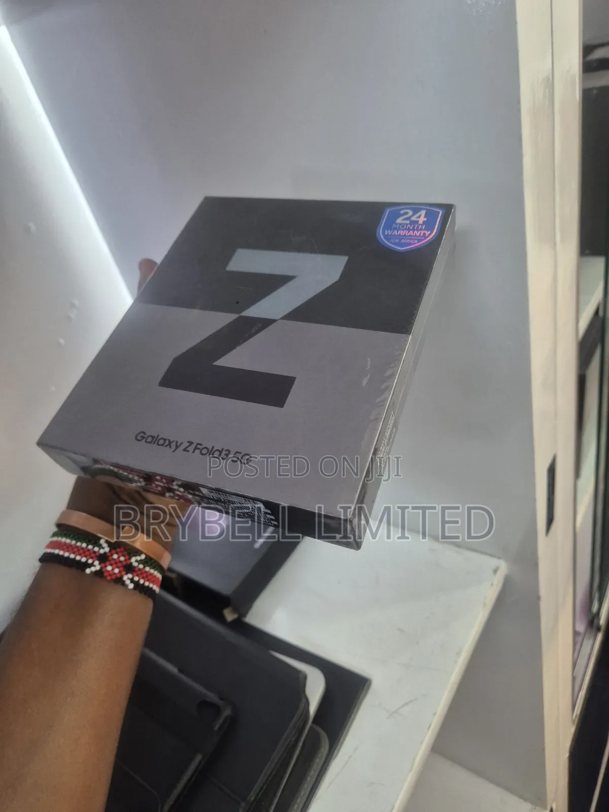 New Samsung Galaxy Z Fold3 5G 256 GB Black