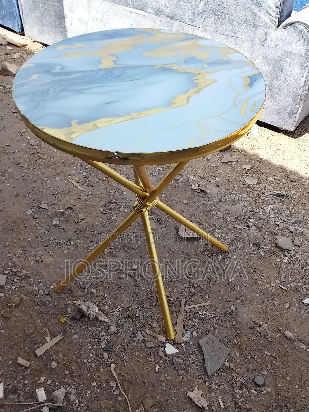 , Nesting Raised Coffee Table for Sale 